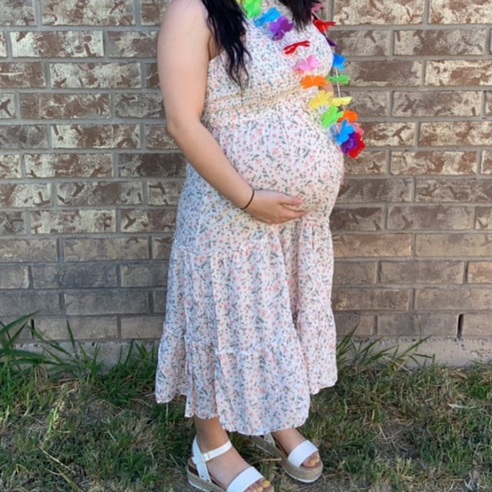 Maternity dress